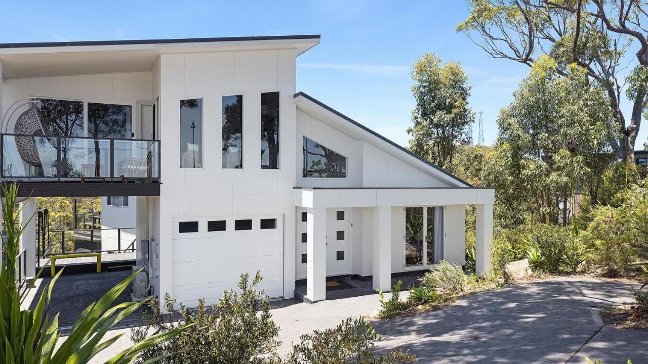 Seascape Retreat - Magnificent 5 Bedroom Home Nelson Bay Exterior foto